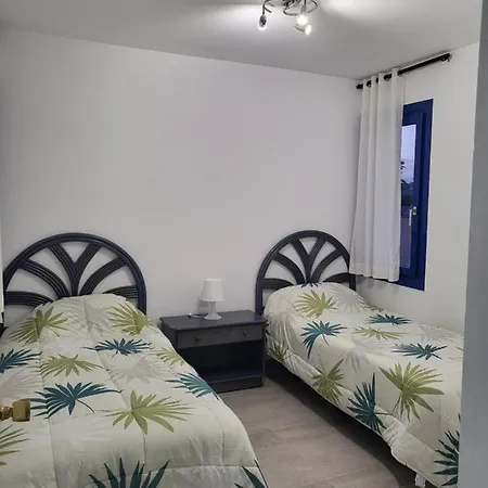 Waikiki 47 Κοραλέχο